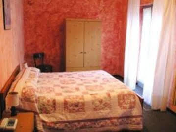 Hirondelle Hotel Aosta Zewnętrze zdjęcie
